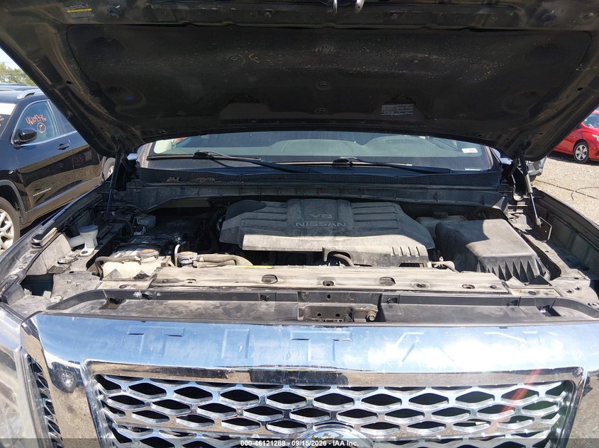 Фото 10 - NISSAN TITAN