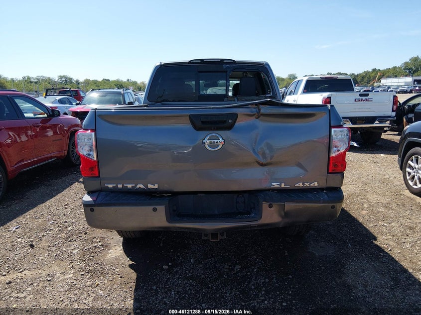 Фото 6 - NISSAN TITAN