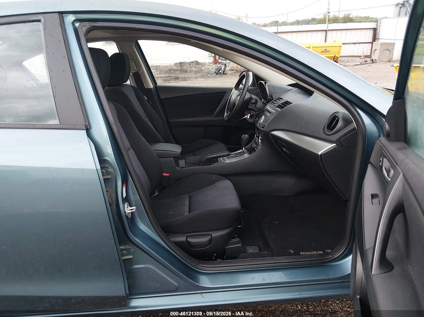 MAZDA 3 2010 VIN JM1BL1SF5A1164637