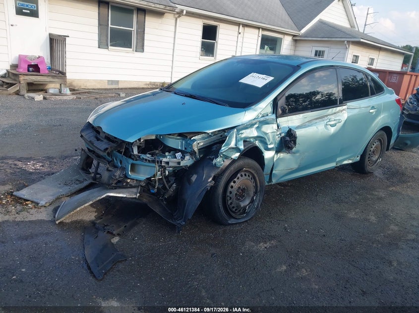 Vin: 1fahp3f27cl283465, lot: 46621103, ford focus se 20122