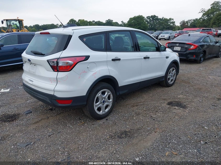Vin: 1fmcu0f72hua87065, lot: 46621134, ford escape s 20174