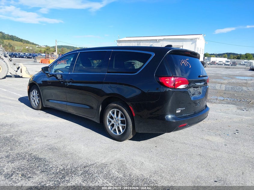 Vin: 2c4rc1cg9pr534109, lot: 46621135, chrysler voyager lx 20233