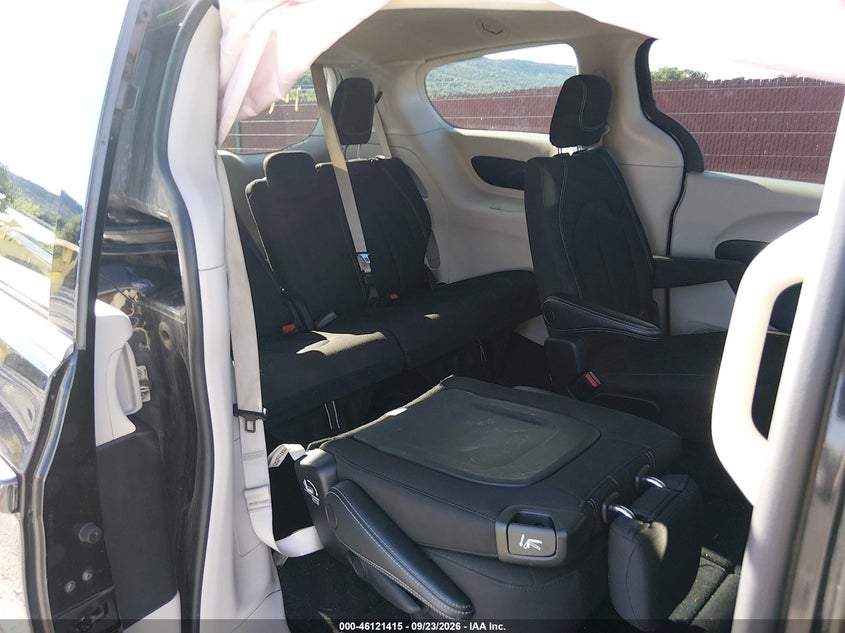 CHRYSLER VOYAGER 2023 VIN 2C4RC1CG9PR534109