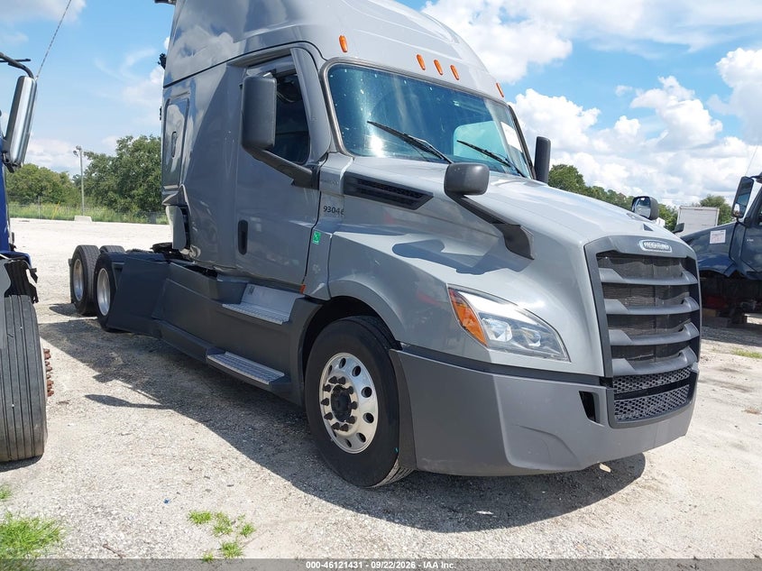 2023 FREIGHTLINER NEW CASCADIA 126
