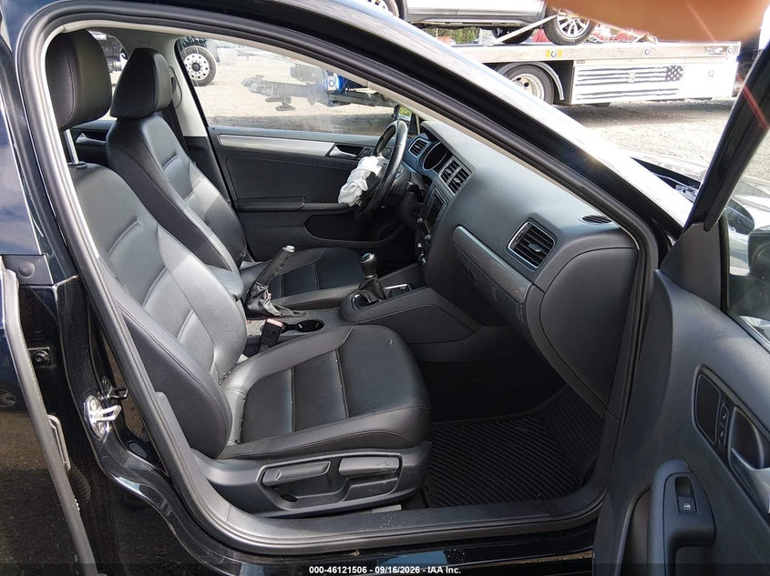 2017 VOLKSWAGEN JETTA 1.4T SE · Фото 5