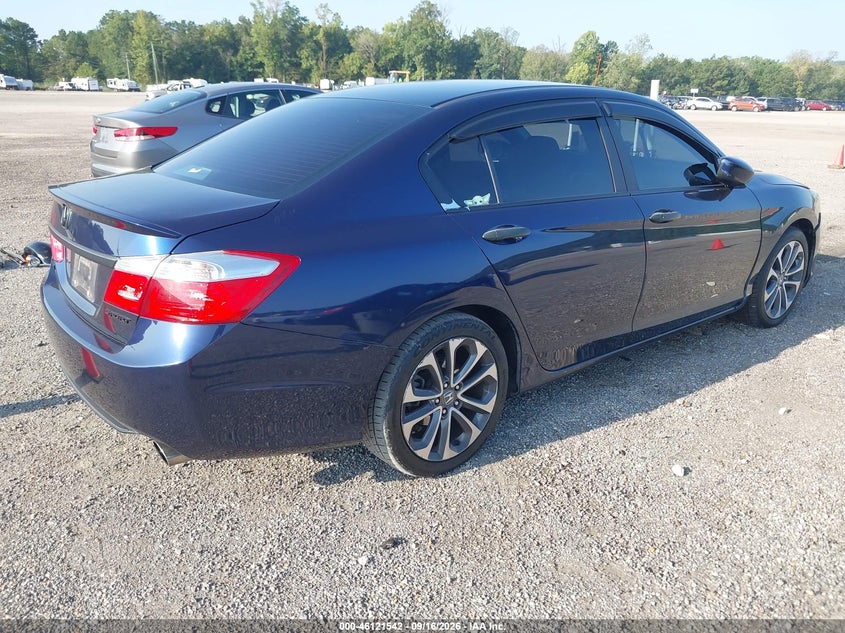 2015 HONDA ACCORD auction photo 4