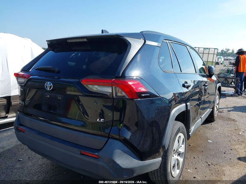 TOYOTA RAV4 - zdjęcie 4