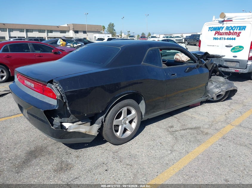 Vin: 2b3cj4dv8ah121199, lot: 46621452, dodge challenger se 20104