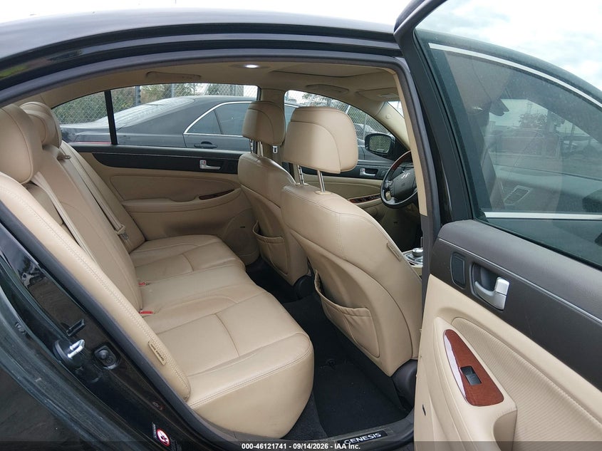 2012 HYUNDAI GENESIS auction photo 8