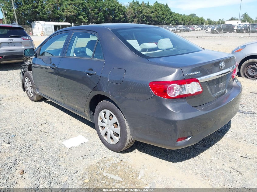 Vin: 2t1bu4ee3bc733421, lot: 46621463, toyota corolla le 20113