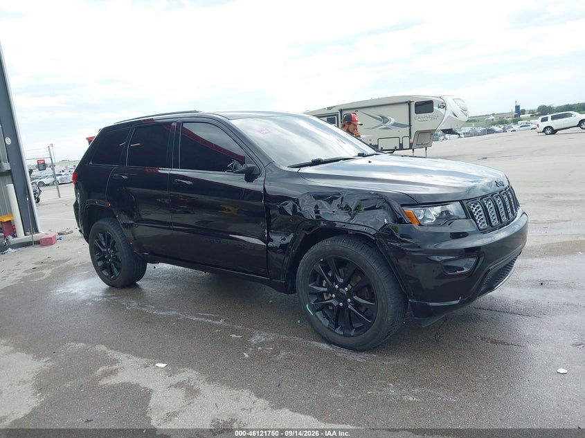 JEEP GRAND CHEROKEE - zdjęcie 13
