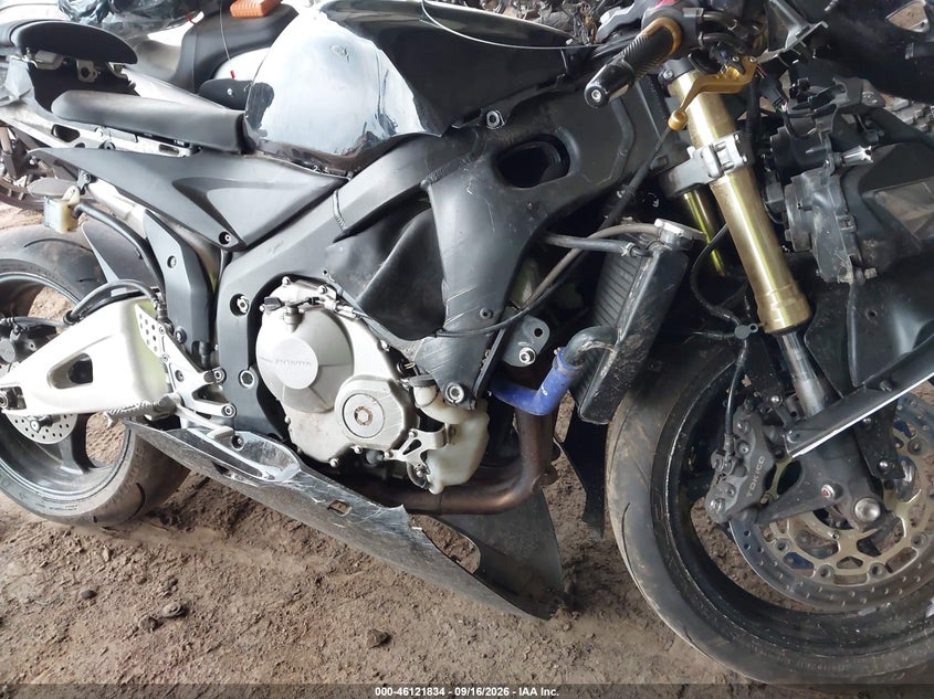 HONDA CBR600 2005