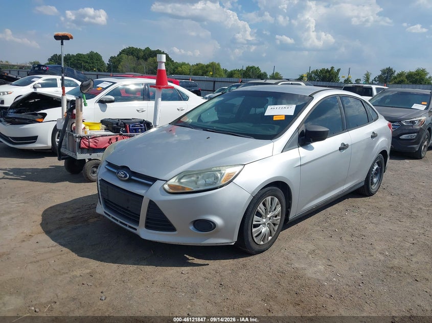Vin: 1fahp3e26cl282292, lot: 46621567, ford focus s 20122