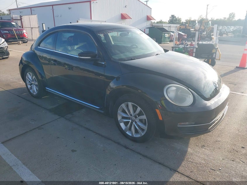 2013 VOLKSWAGEN BEETLE 2.0L TDI
