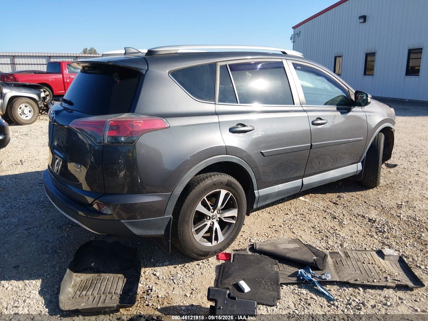 TOYOTA RAV4 - zdjęcie 4