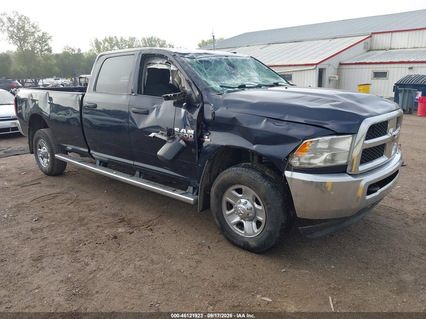 Vin: 3c6ur5hl2fg529710, lot: 46621643, ram 2500 tradesman 2015 img_1