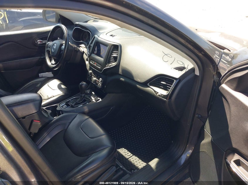 2020 JEEP CHEROKEE auction photo 5