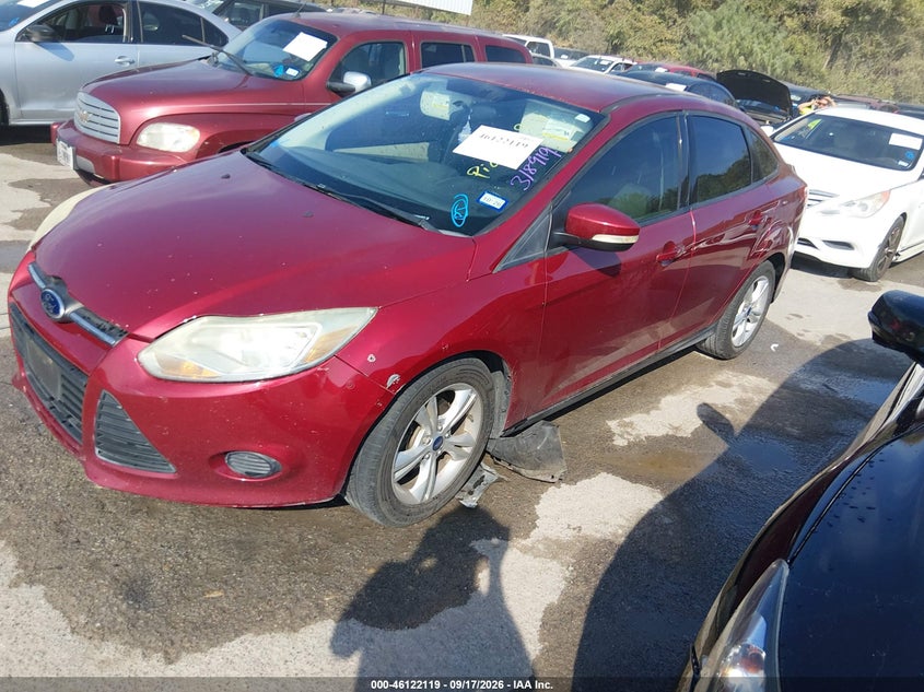 Vin: 1fadp3f2xdl318919, lot: 46621839, ford focus se 20132