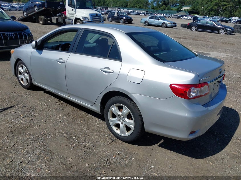 2011 TOYOTA COROLLA auction photo 3
