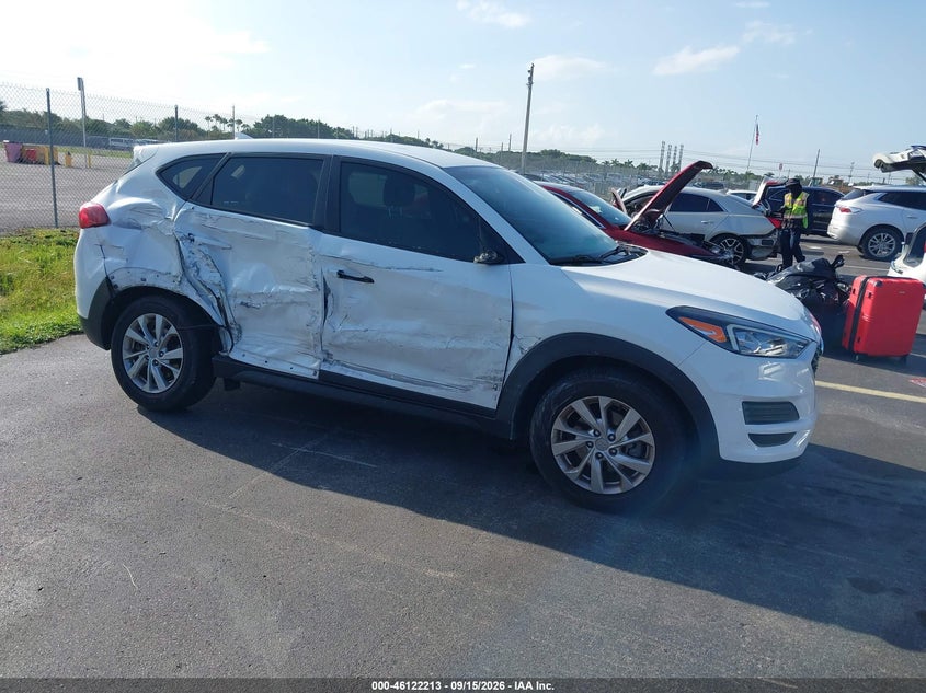 Vin: km8j23a42mu330458, lot: 46621933, hyundai tucson se 2021 img_1
