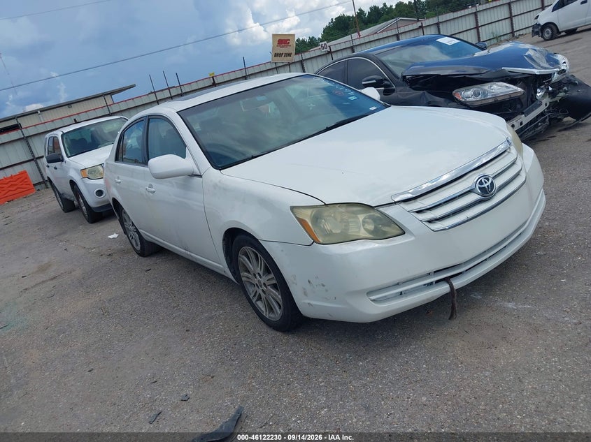 2006 TOYOTA AVALON auction photo 1