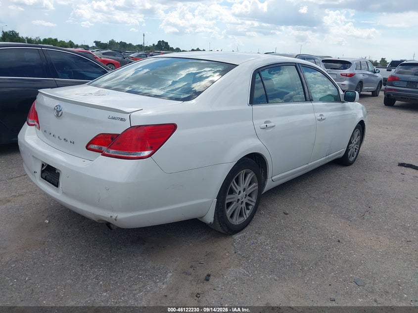 2006 TOYOTA AVALON auction photo 4