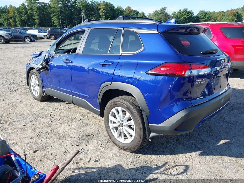 TOYOTA COROLLA CROSS - zdjęcie 3