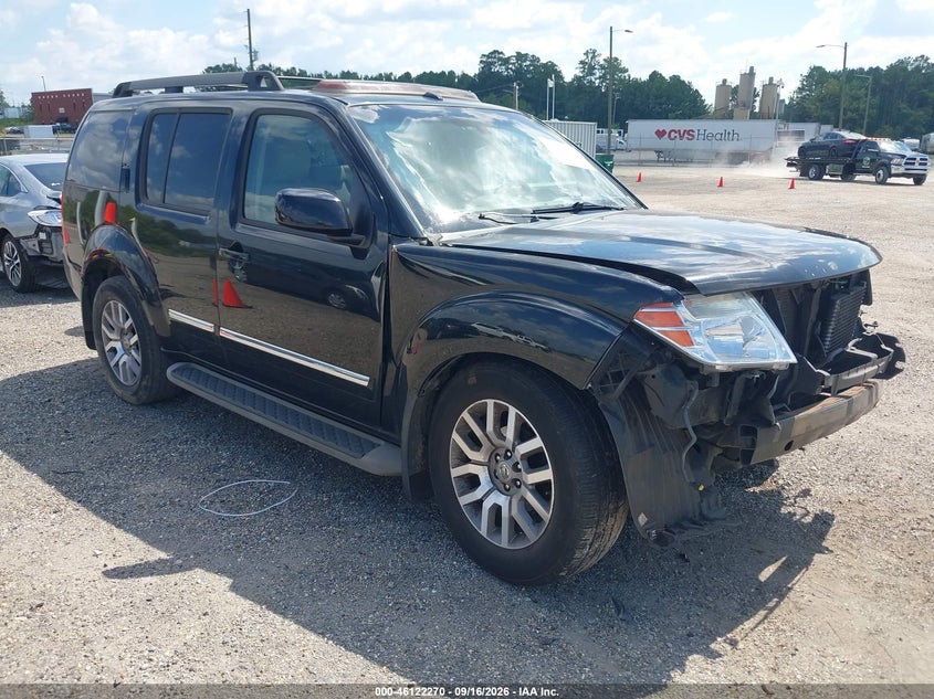 2010 Nissan Pathfinder LE
