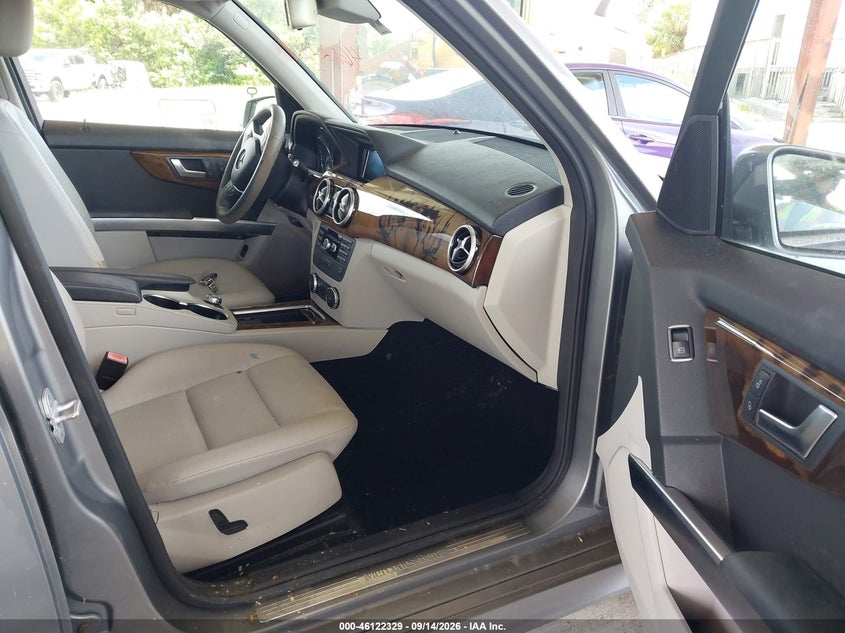 2015 MERCEDES-BENZ GLK 350 auction photo 5