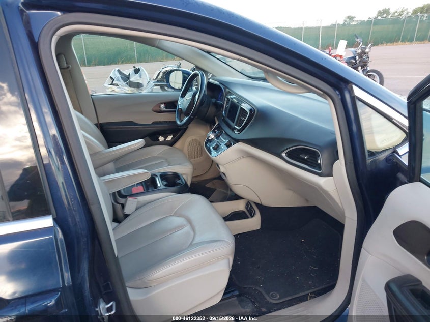 CHRYSLER PACIFICA - zdjęcie 5