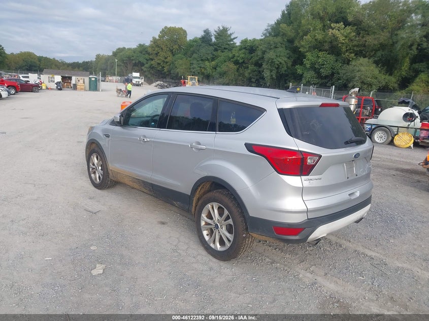 Vin: 1fmcu0gd5kub19938, lot: 46622113, ford escape se 20193
