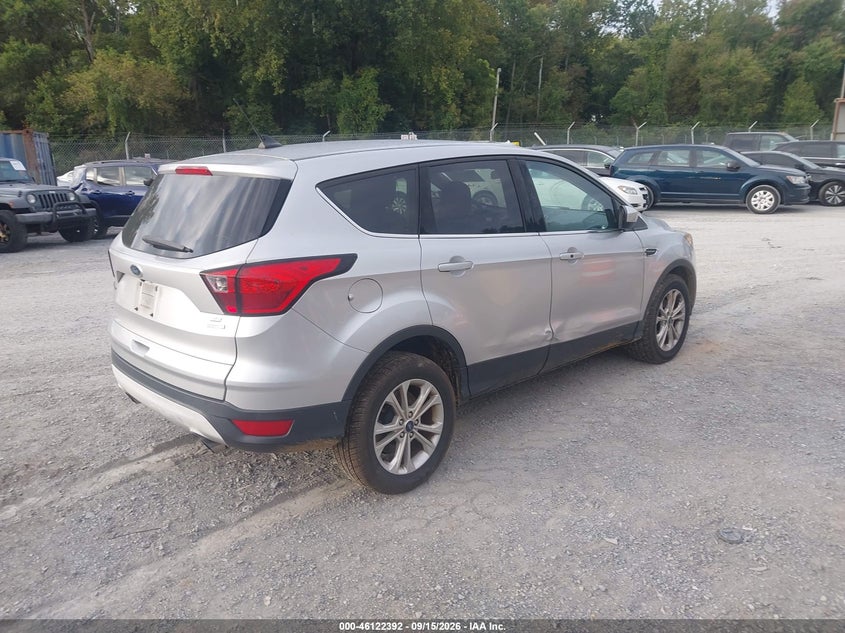 Vin: 1fmcu0gd5kub19938, lot: 46622113, ford escape se 20194