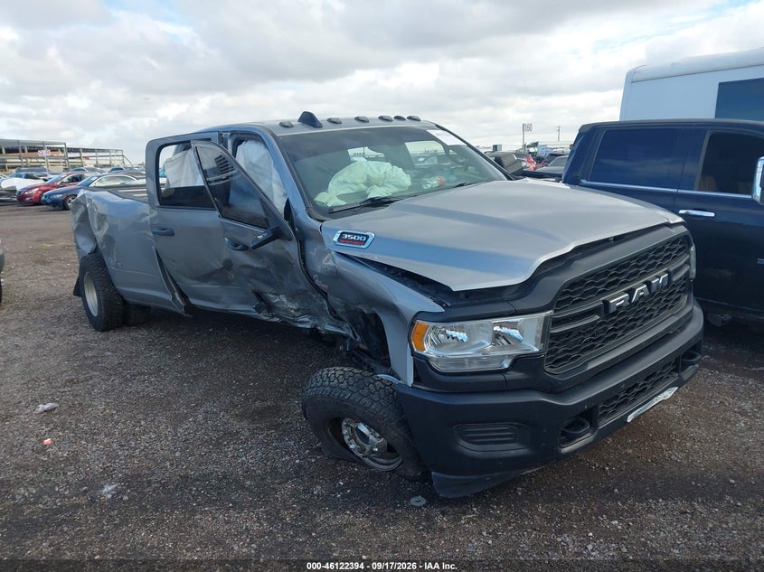 2022 RAM 3500 TRADESMAN  4X4 8' BOX