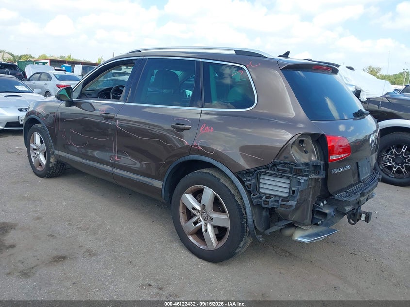 Vin: wvgep9bp9dd003358, lot: 46622152, volkswagen touareg tdi lux 20133
