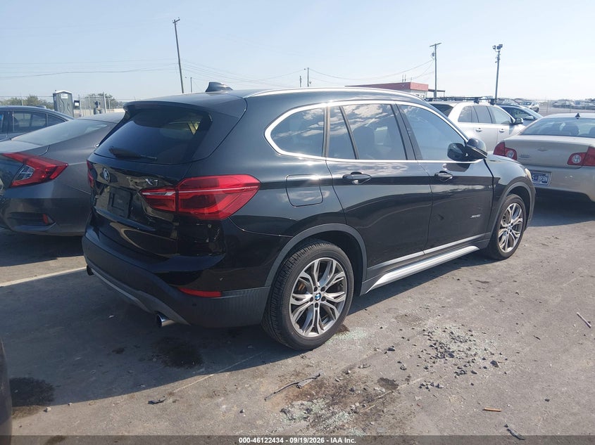 BMW X1 - zdjęcie 4
