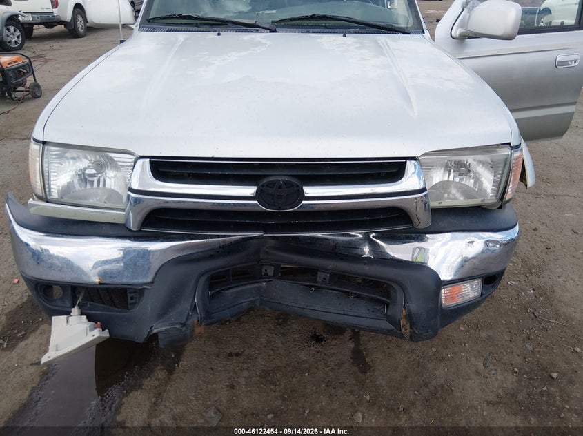 2002 TOYOTA 4RUNNER auction photo 6