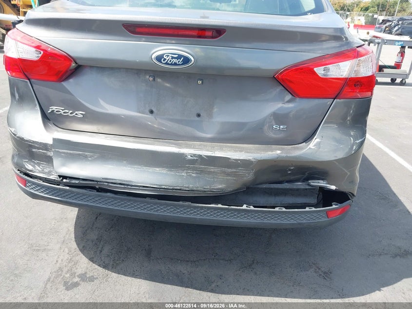2012 FORD FOCUS auction photo 6