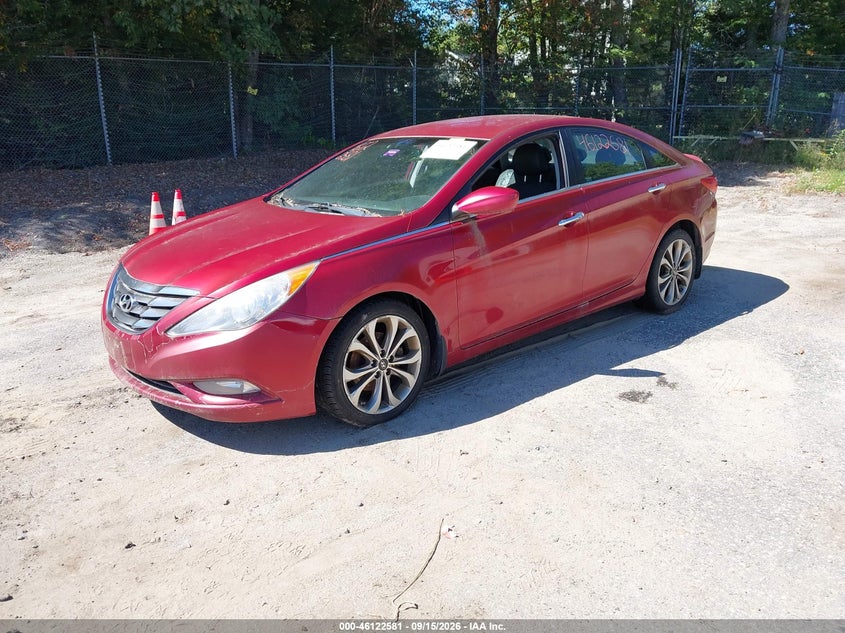 2013 Hyundai Sonata, Normal Wear & Tear, IAAI, VIN 5NPEC4AB6DH640923 — photo 2