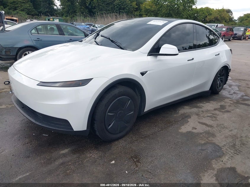 2026 TESLA MODEL Y PREMIUM REAR-WHEEL DRIVE/REAR-WHEEL DRIVE · Фото 2