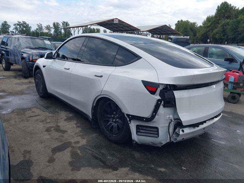 2026 TESLA MODEL Y PREMIUM REAR-WHEEL DRIVE/REAR-WHEEL DRIVE · Фото 3