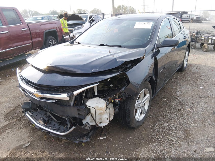 2023 Chevrolet Malibu, Front End, IAAI, VIN 1G1ZD5ST7PF221546 — photo 2