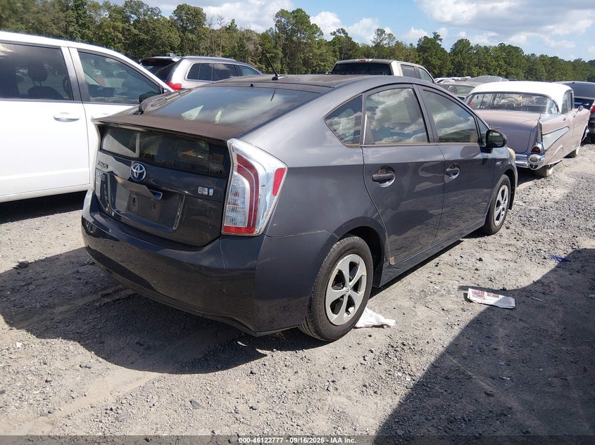 Vin: jtdkn3du2c1558780, lot: 46622497, toyota prius three 20124