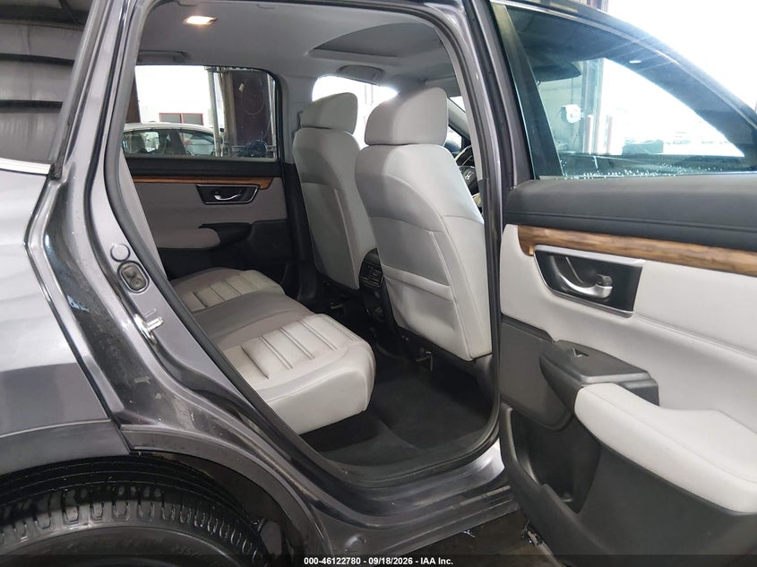 2018 HONDA CR-V auction photo 8
