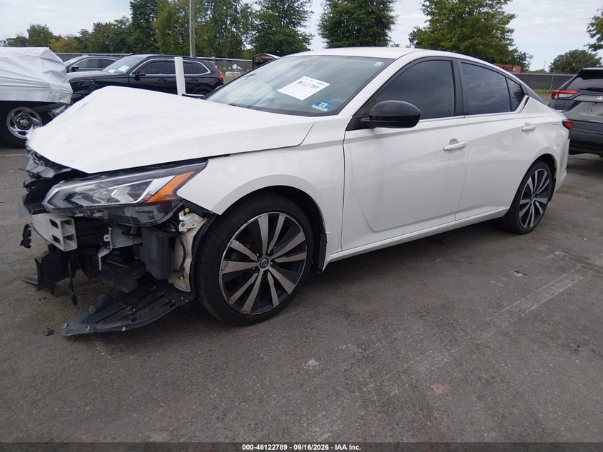 2020 Nissan Altima, Front End, IAAI, VIN 1N4BL4CW4LC175268 — photo 2