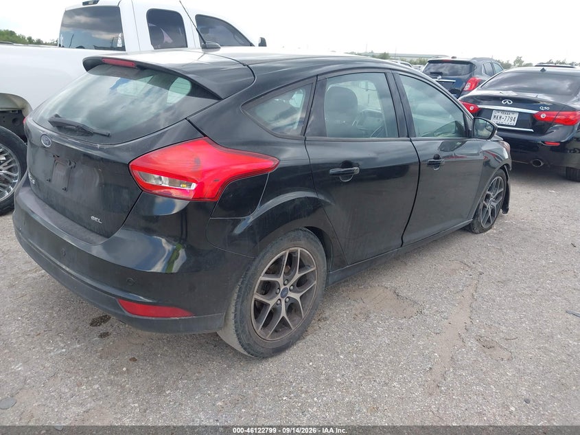 2017 FORD FOCUS auction photo 4