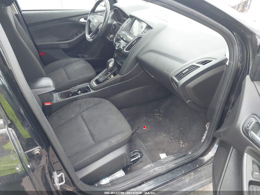 2017 FORD FOCUS auction photo 5