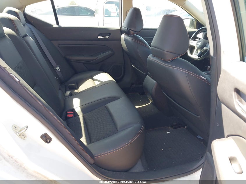 2020 NISSAN ALTIMA auction photo 8