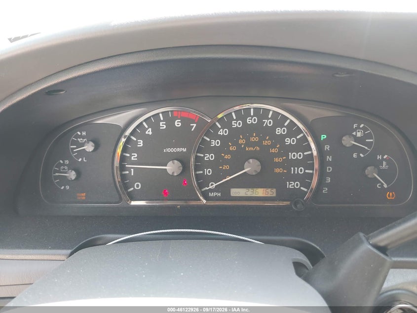 2005 TOYOTA SEQUOIA auction photo 7