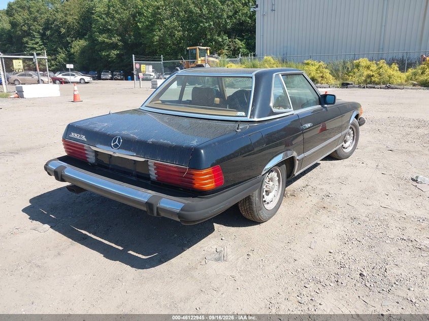 MERCEDES-BENZ 380 1982 VIN WDBBA45A9CB013769