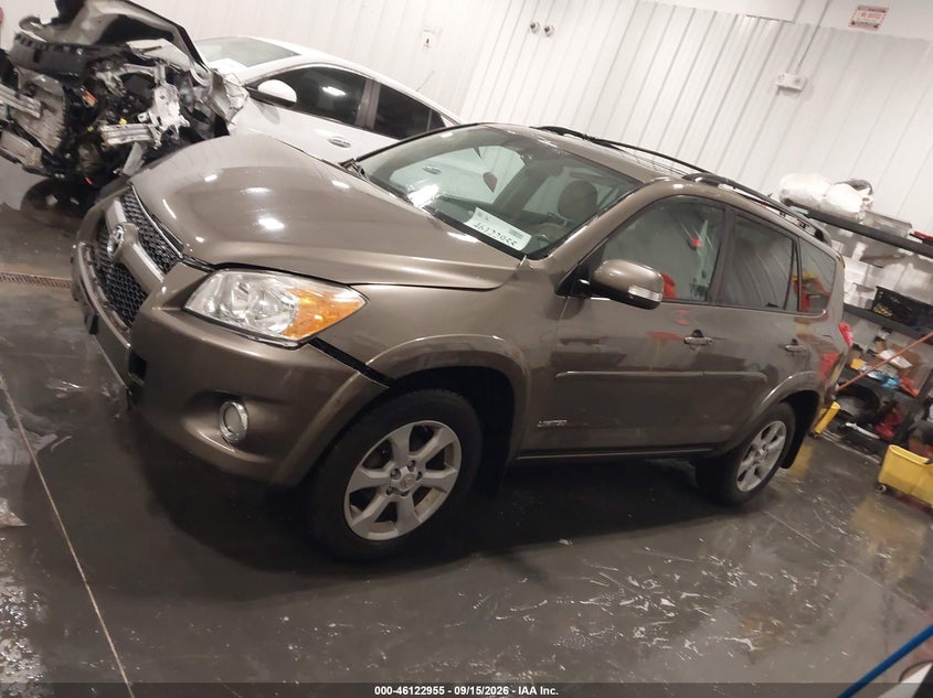 2012 TOYOTA RAV4 LIMITED · Фото 14